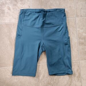 Athleta 9 Inch Bike Short - Size Small